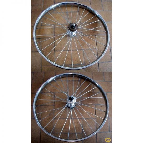 Pneu Sans Chambre à Air 10 X 2.70-6.5 - Pour Scooter Et équipements Roulants - Diamètre ~22.5cm